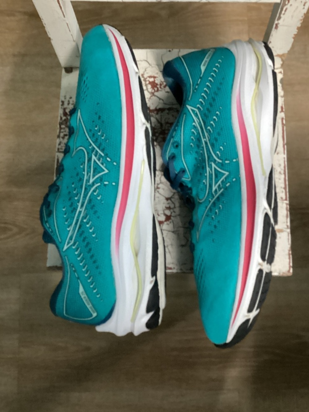 Mizuno Wave Rider 25 Women’s Teal and Pink Running Sneakers Size 10.5 - Picture 4 of 7